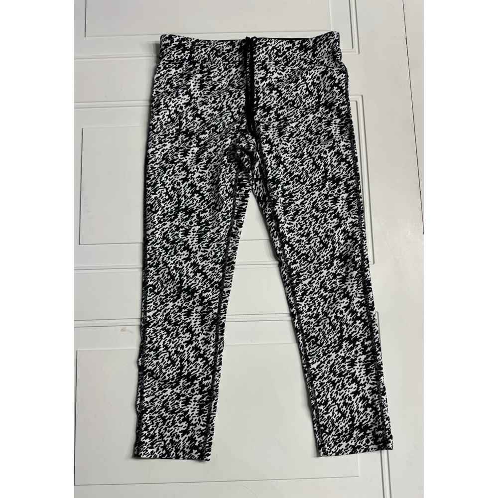 Nike Dri Fit Pronto Essential Crop Running Leggings Black White Women’s Small